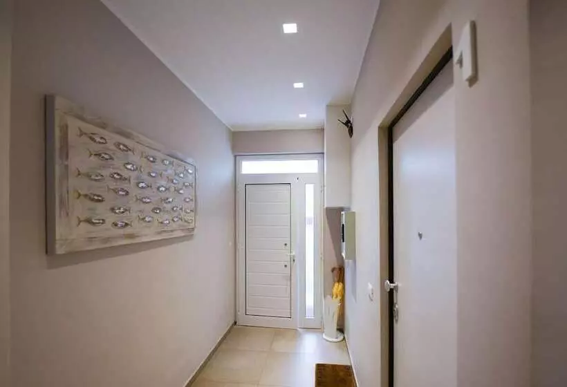 Majatalo Miramed Rooms