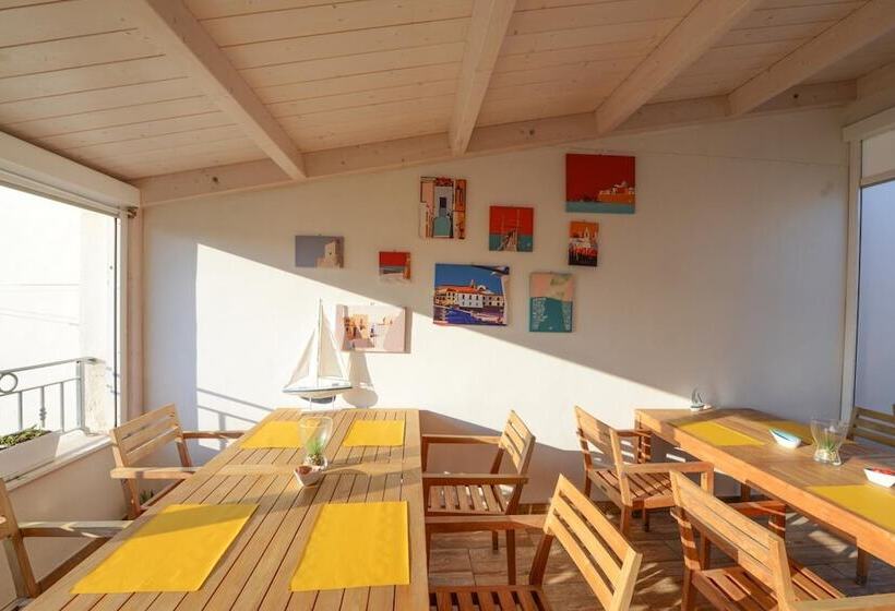 Пансион Miramed Rooms