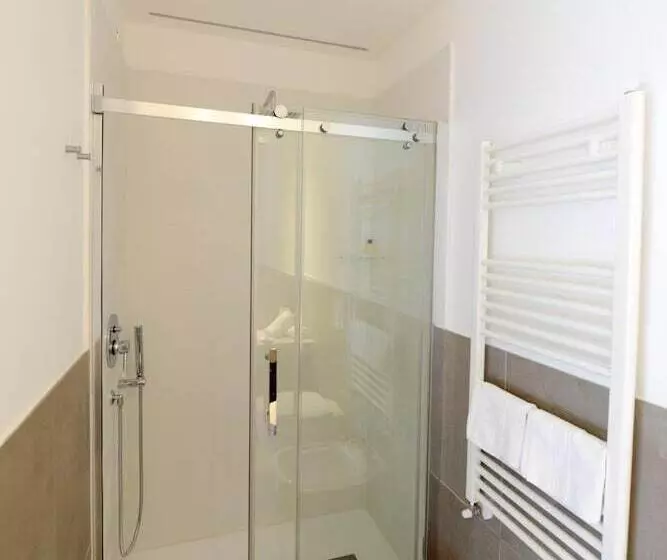 Majatalo Miramed Rooms