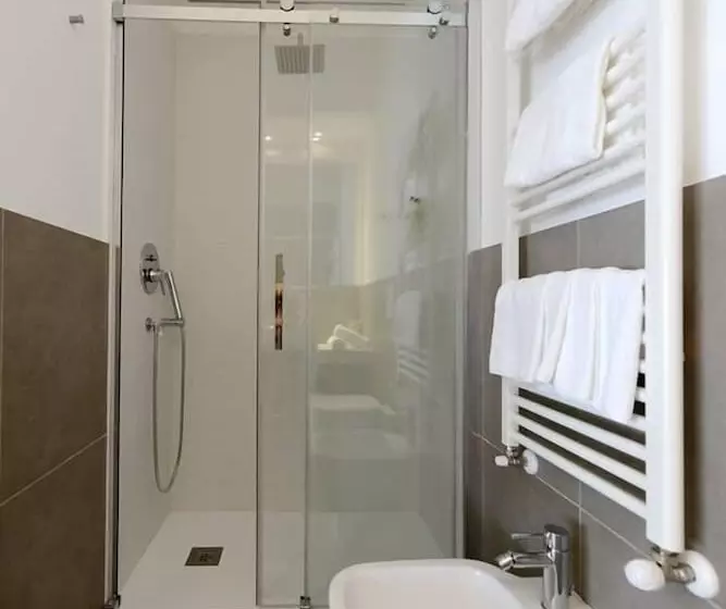 Majatalo Miramed Rooms