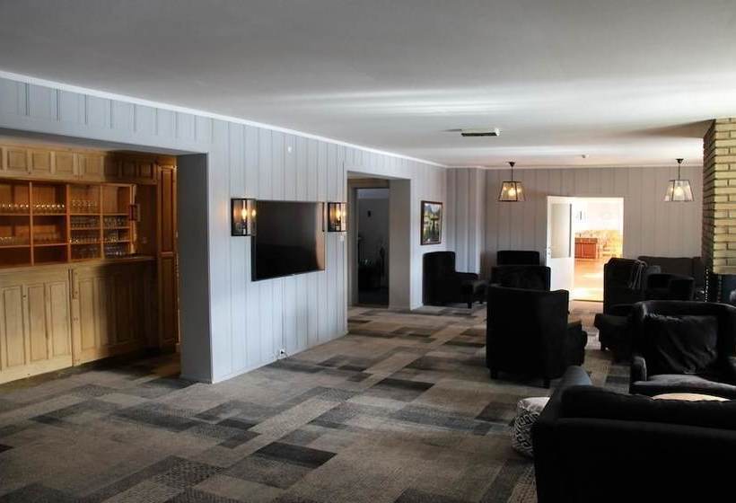 Valdres Fjellhotell. Hovda