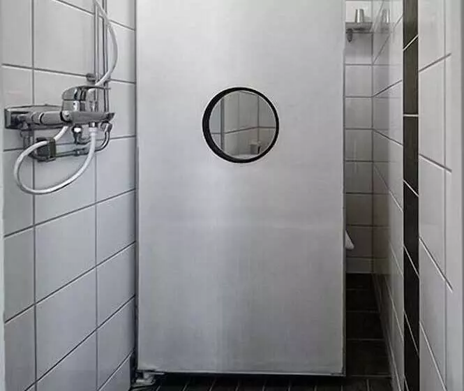 فندق Amadeus By First