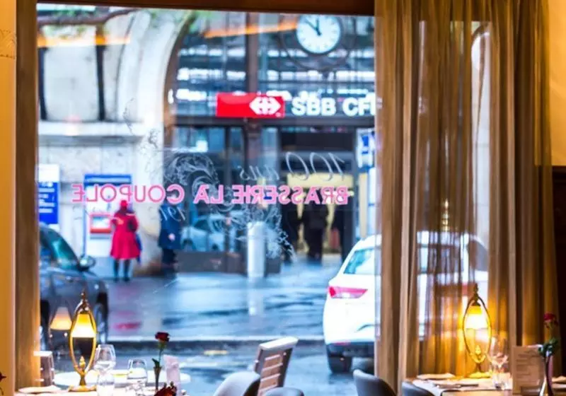 Astra Vevey Hotel & Restaurant