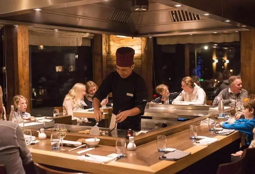 Boutique Hotel Albana Real   Restaurants & Spa