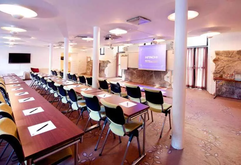 Clarion Collection Hotel Victoria