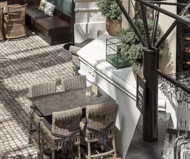 Clarion Collection Hotel Victoria