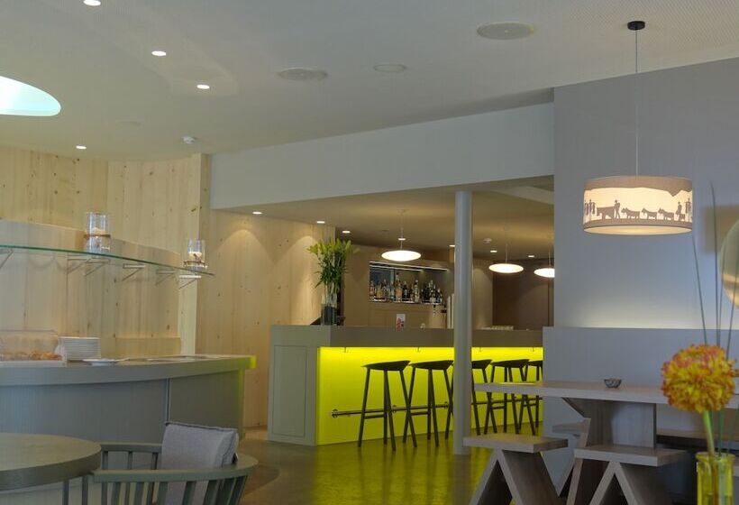 בית מלון כפרי Herisau Swiss Quality