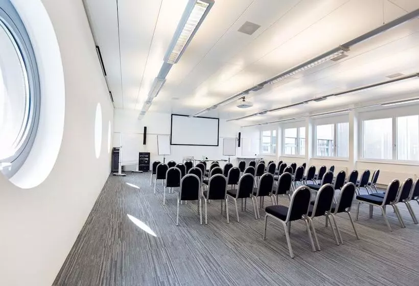 酒店 Seedamm Plaza