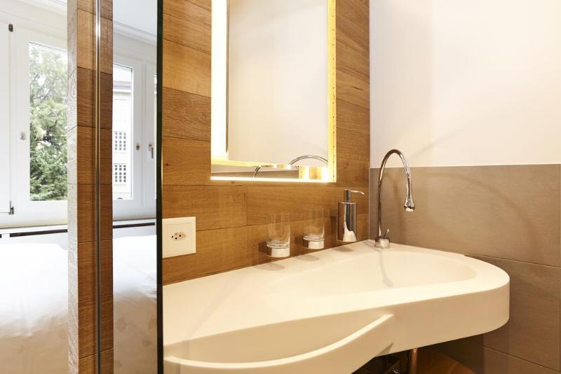 هتل Steinenschanze Stadt