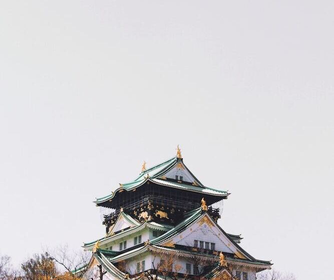 &and Hostel Hommachi East