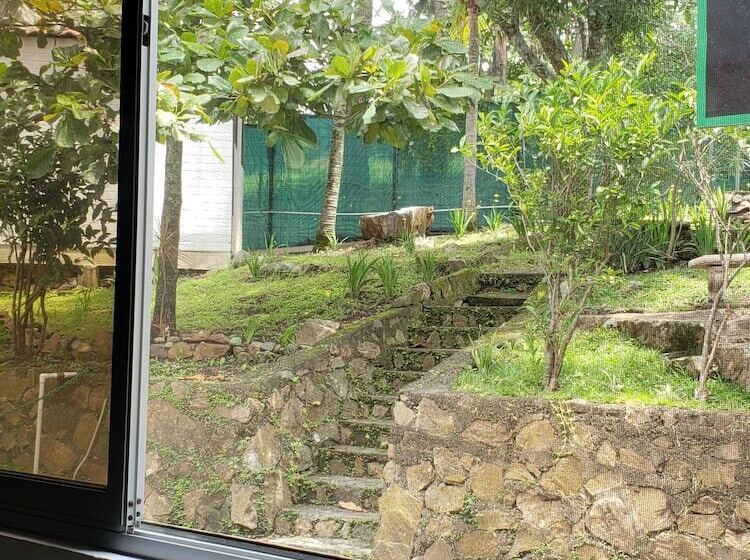 Отель Better Life Suites & Studio