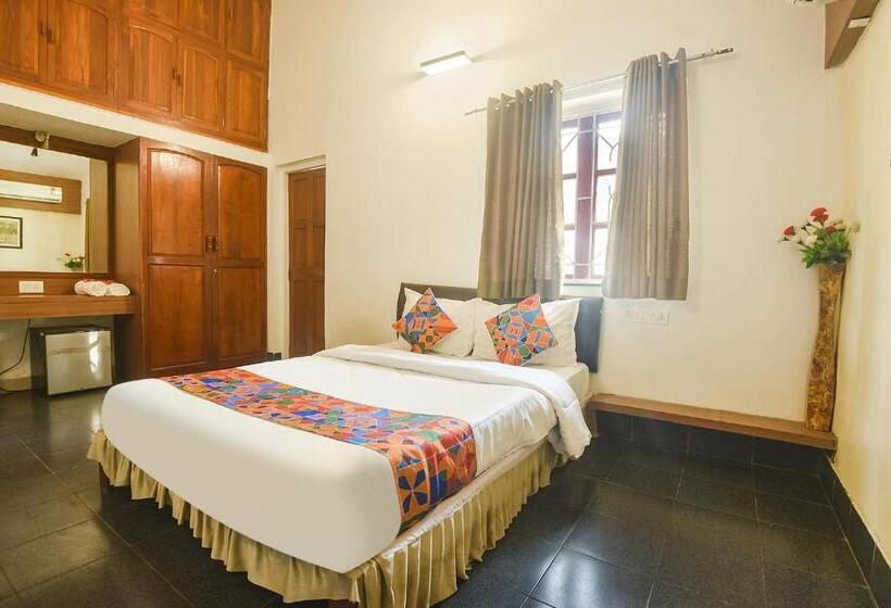 Szálloda Fabexpress Royal Baga Residency