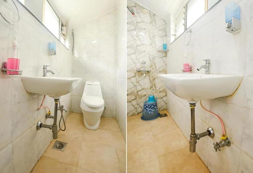 Szálloda Fabexpress Royal Baga Residency