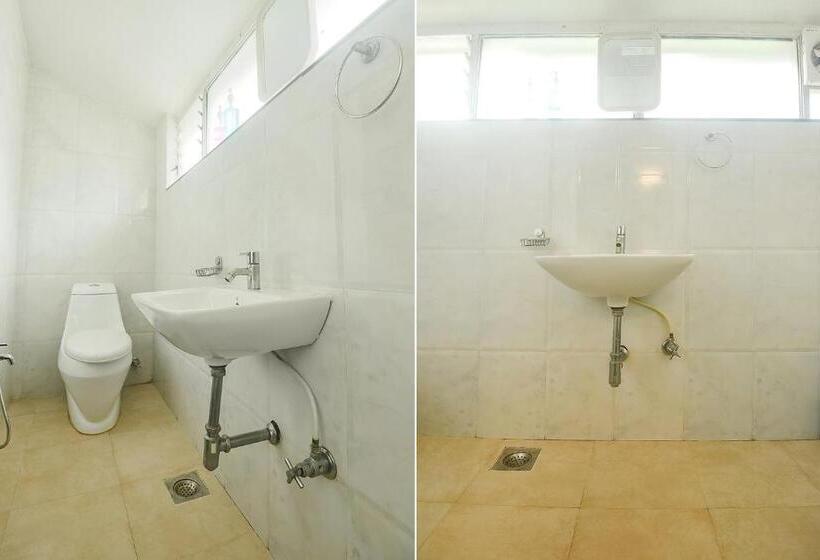 Szálloda Fabexpress Royal Baga Residency