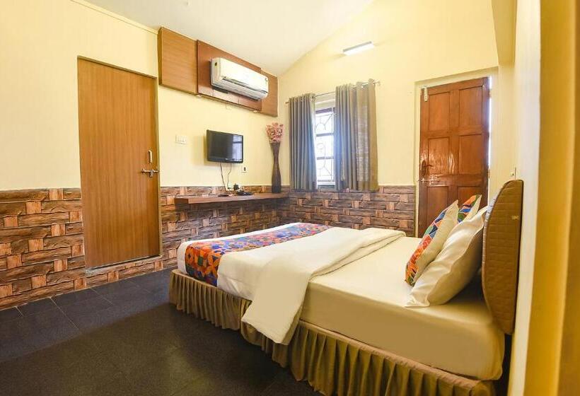 Szálloda Fabexpress Royal Baga Residency