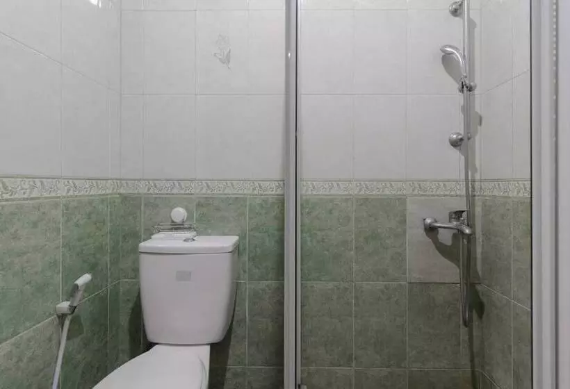 Hotelli Reddoorz Syariah @ Cipanas