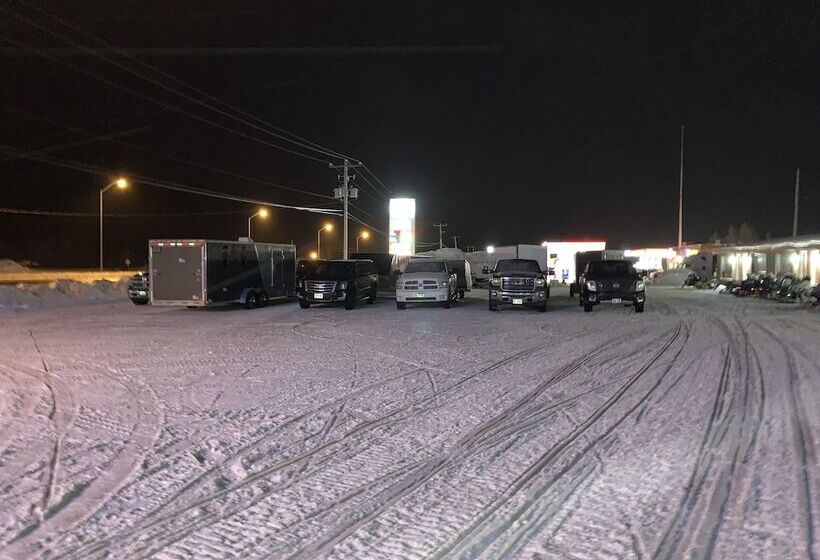 ホテル Travelodge By Wyndham Cochrane