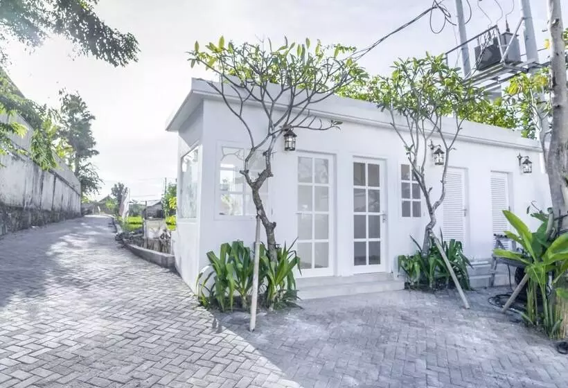 Hotelli Umalas Suites