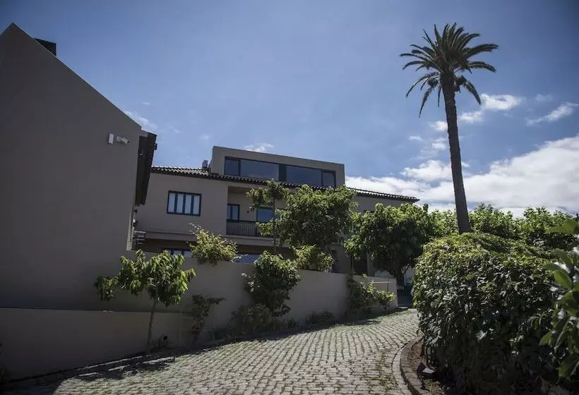 Hotelli Volcanic Charming House