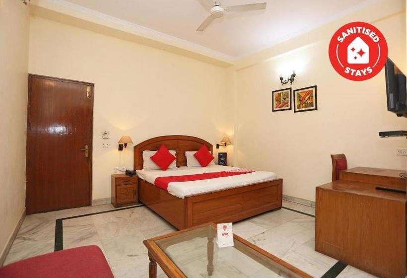 Hotel O Kavya Palace