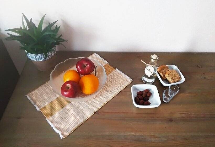 پانسیون Relax Studios & Apartments