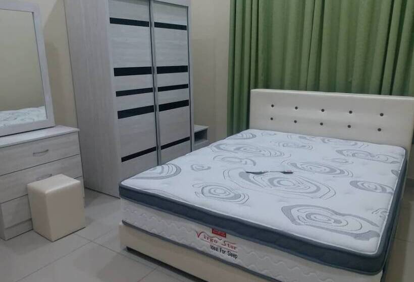 פנסיון Thibas Homestay Sungai Pelek