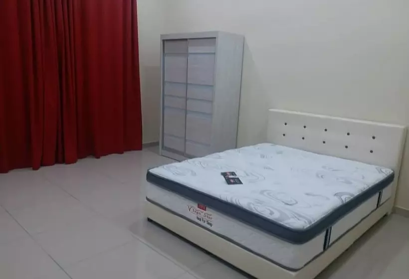 ペンション Thibas Homestay Sungai Pelek