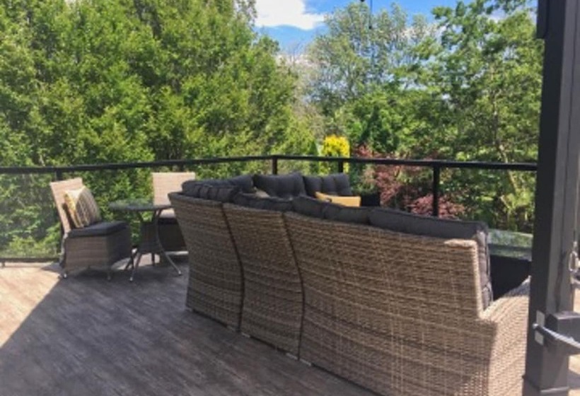 Rye Park Manor Luxury B&b