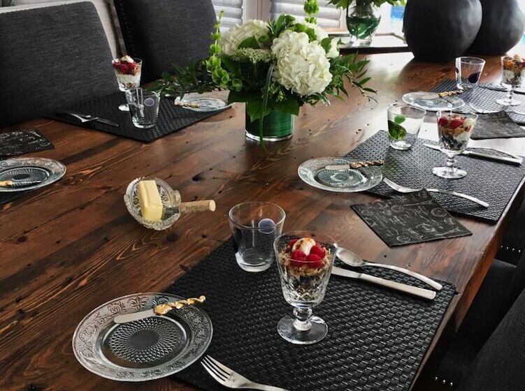 Rye Park Manor Luxury B&b