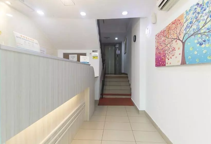 Venice Fajar Hotel By Oyo Rooms