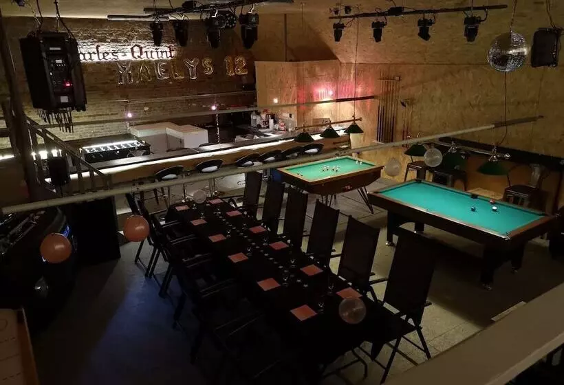 تختخواب و صبحانه La Bergerieconcept Events