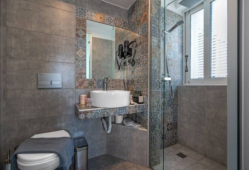 酒店 Aeolos Luxury Suites