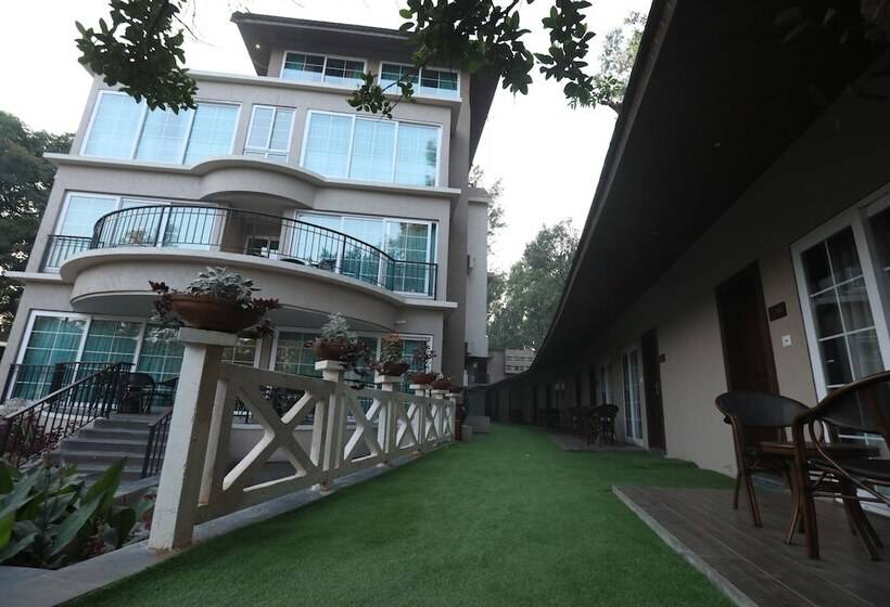 Hotel Basilica Rediscover Serenity