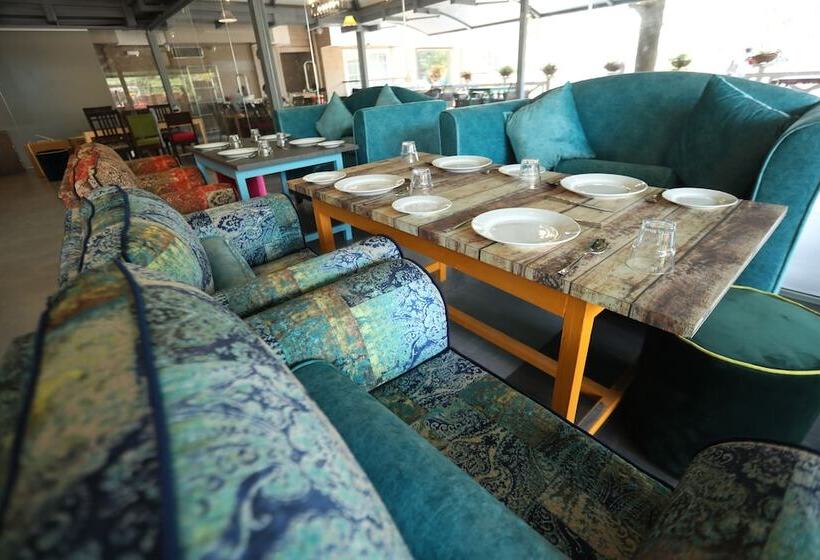 Hotel Basilica Rediscover Serenity