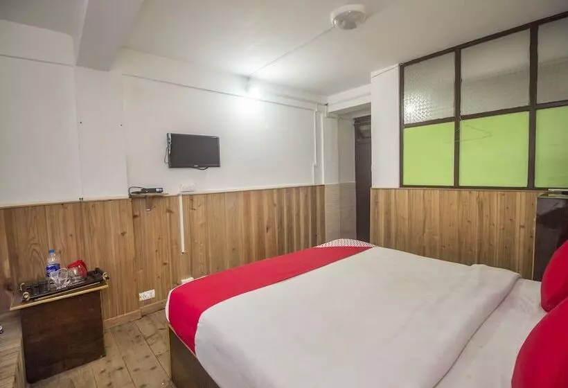 هتل Batasia Loop By Oyo Rooms