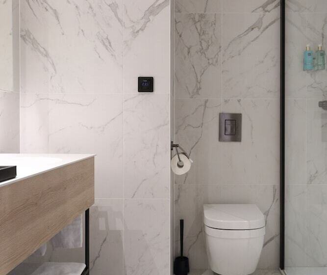 هتل Corsendonk Turnova