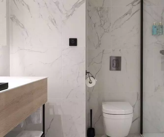 Hotelli Corsendonk Turnova