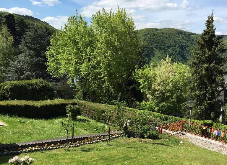 هتل Haus Adams   Das Wohlfühl Gästehaus