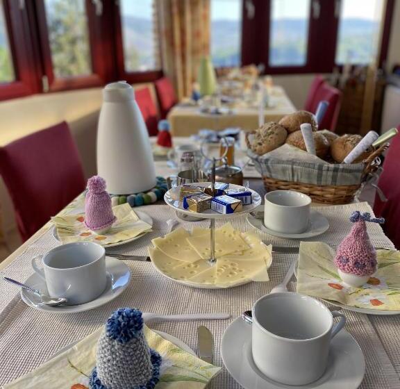 هتل Haus Adams   Das Wohlfühl Gästehaus