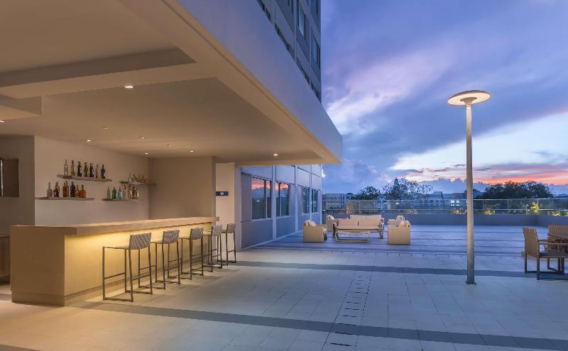 هتل Parkinn By Radisson Iloilo