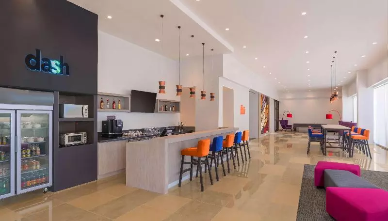 ホテル Parkinn By Radisson Iloilo