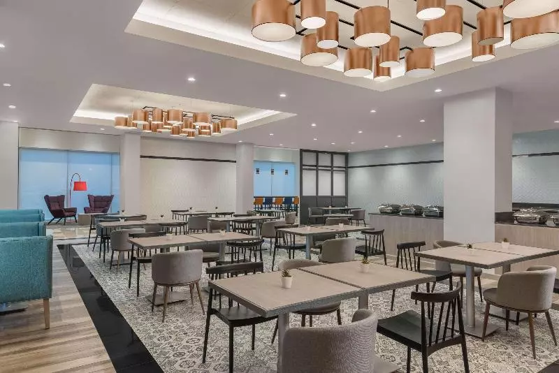 ホテル Parkinn By Radisson Iloilo