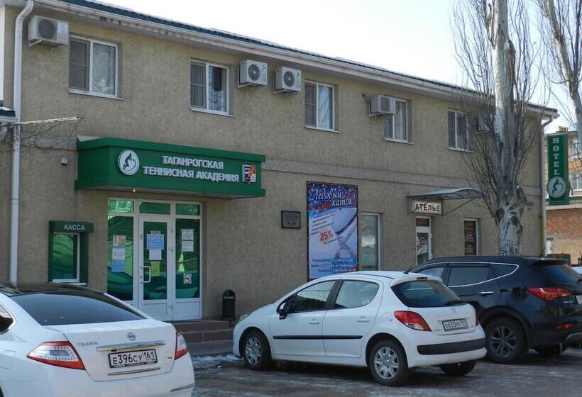 호텔 Tennis Academy