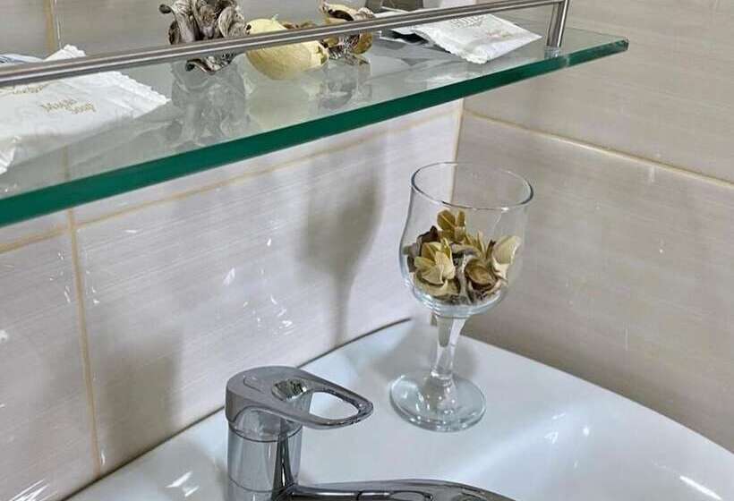 호텔 Tennis Academy