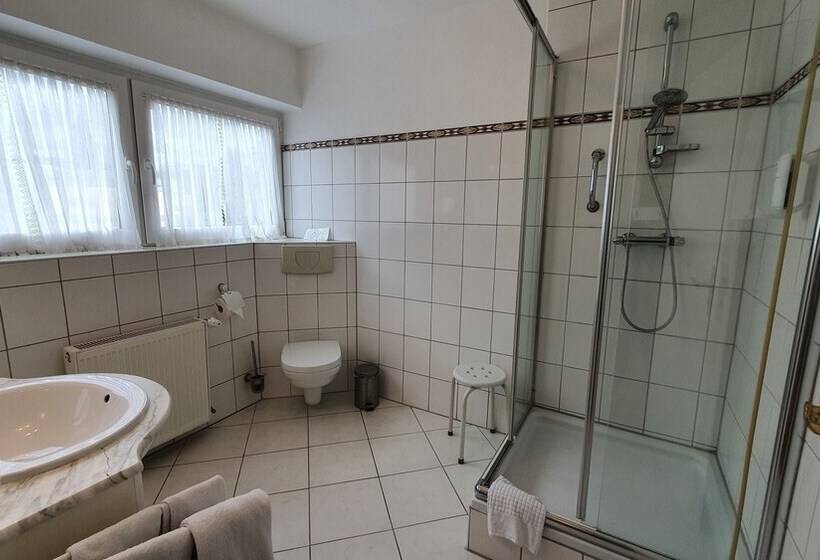 Casa Cristina  Kurpension Und Appartements