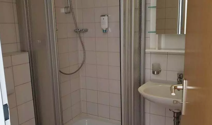 Casa Cristina  Kurpension Und Appartements