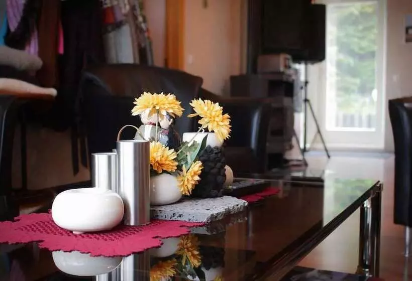 پانسیون Guesthouse Svartiskógur Egilsstaðir