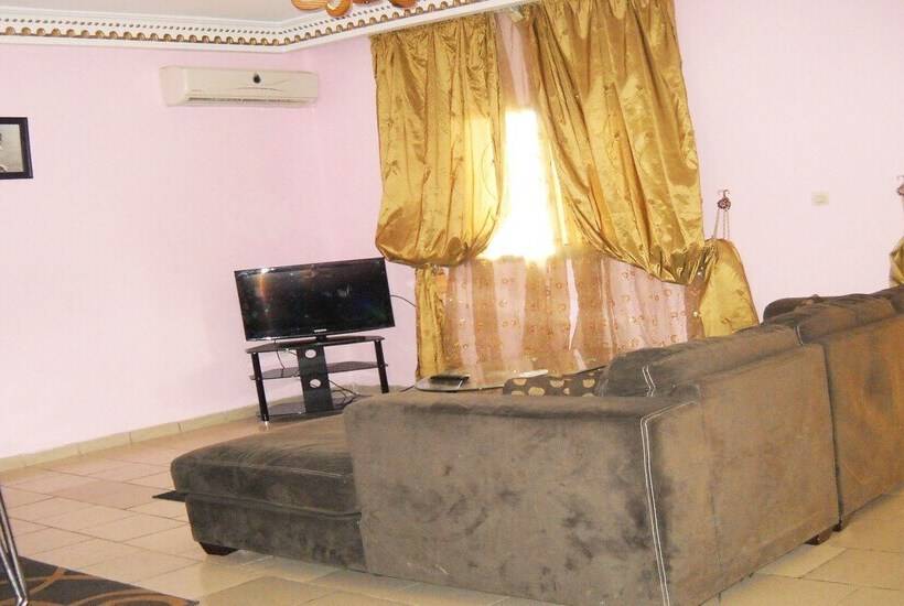 Residences Kmj International