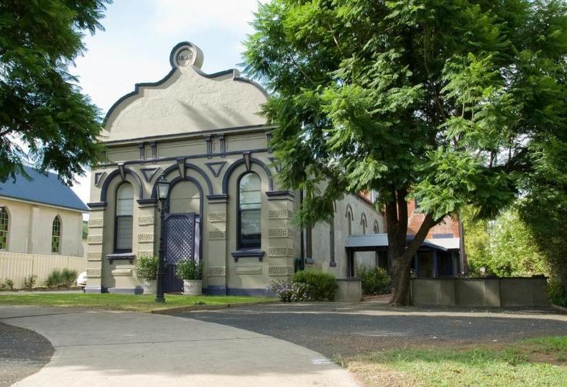 Willowgate Hall Luxury Hosted B&b