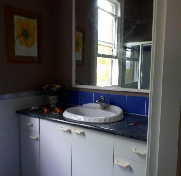 Willowgate Hall Luxury Hosted B&b